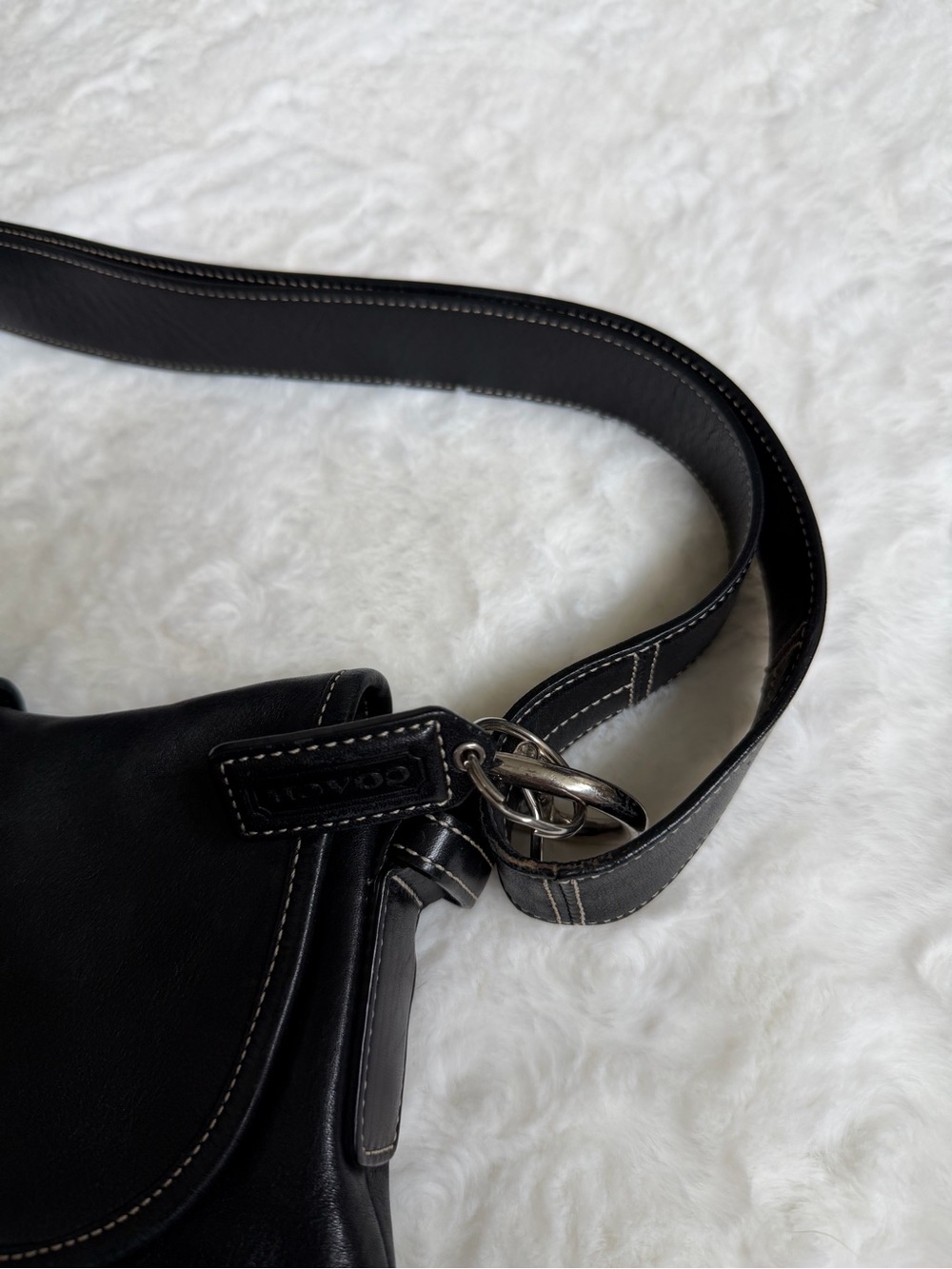 Coach Black Leather Shoulder Bag with Buckle Detail - Picture 6 of 16